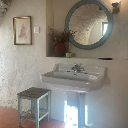 Con Cocina De Verano Jardin Y Entrada Privada Besians